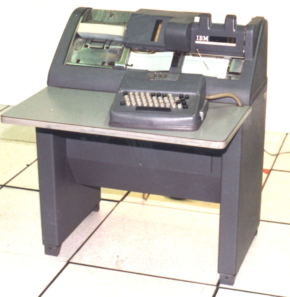 Picture of an IBM 026 Keypunch